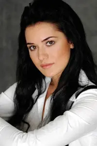 Photo Fahriye Evcen