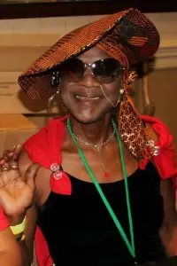 Photo Shirley L. Jones