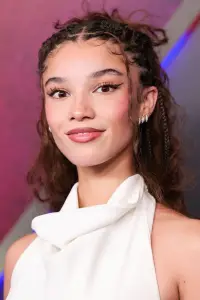 Photo Malia Baker #500517