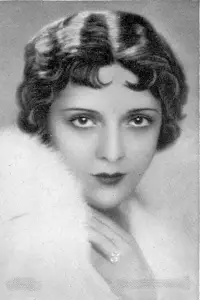 Photo Suzy Vernon #328809