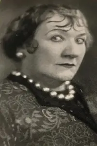Photo Louise Carver