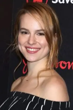 Photo Bridgit Mendler #73589