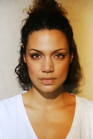 Photo Haley Louise Jones #337569