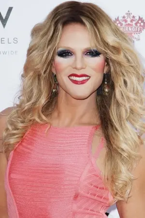 Photo Willam Belli #52814