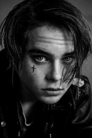 Photo Judah Lewis #40479