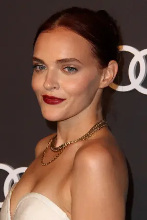 Photo Madeline Brewer #154475