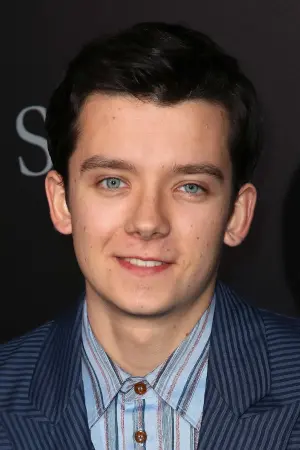 Photo Asa Butterfield #36457