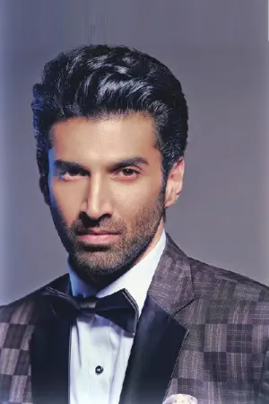 Photo Aditya Roy Kapur #154004