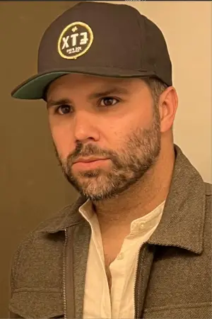 Photo Micah Lyons #386054