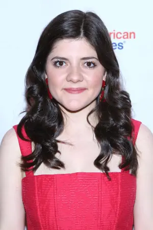 Photo Madeleine Martin #124649