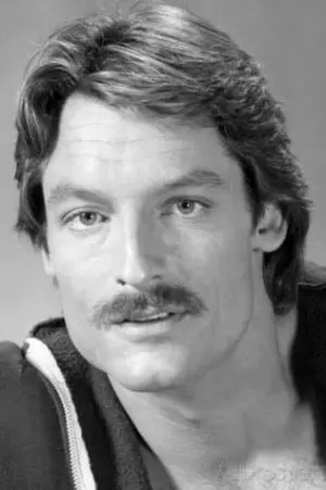 Photo Perry King #115811