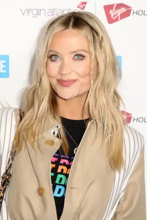 Photo Laura Whitmore #194164