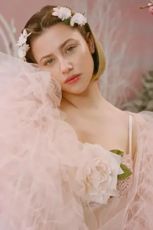 Photo Lili Reinhart #74101