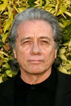Photo Edward James Olmos #12712