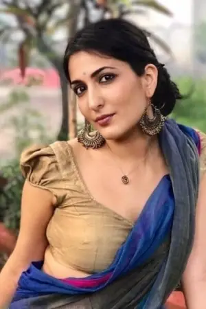 Photo Eisha Chopra #346915