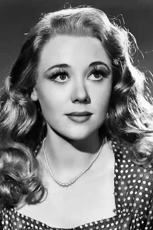 Photo Glynis Johns #78183