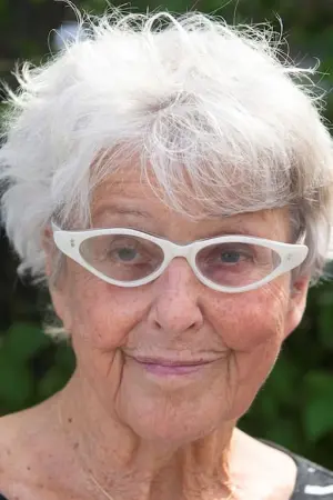 Photo Yvonne Lombard #85031