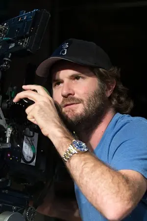 Photo Jonathan Liebesman #17902