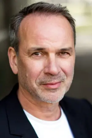 Photo John-Christian Bateman #332519