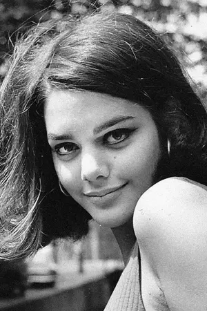 Photo Tina Aumont #56227