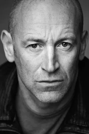 Photo Russell Barnett #32920