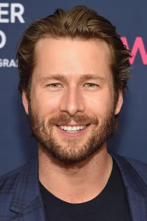 Photo Glen Powell #7472
