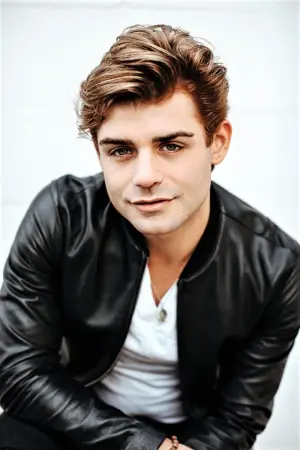 Photo Garrett Clayton #106598