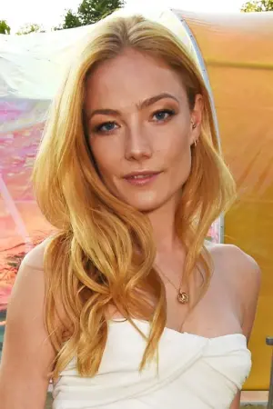 Photo Clara Paget #84265