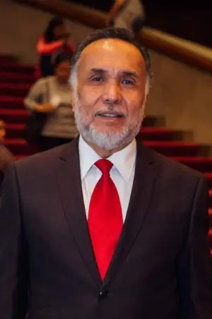 Photo Menggie Cobarrubias #381471