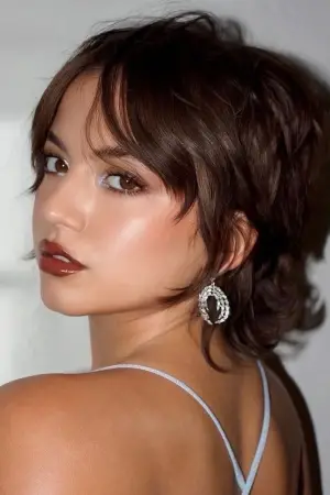 Photo Isabela Merced #328021