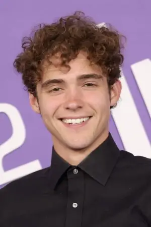 Photo Joshua Bassett #336073