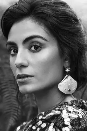 Photo Aiysha Hart #125126