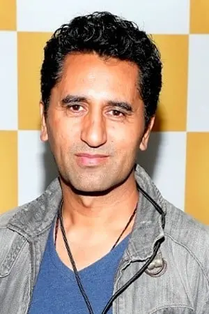 Photo Cliff Curtis #4070