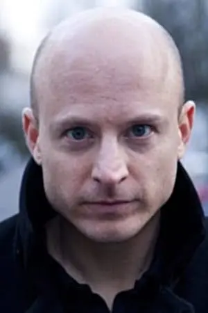 Photo Danny Babington #111640