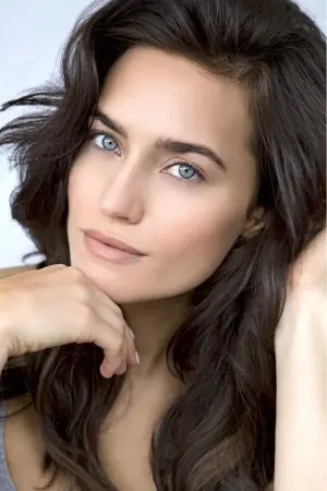 Photo Caitlin Leahy #162393