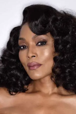 Photo Angela Bassett #6777