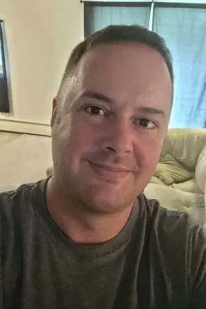 Photo Brandon Rhiness #298457