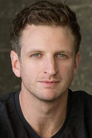 Photo Aaron Glenane #103366