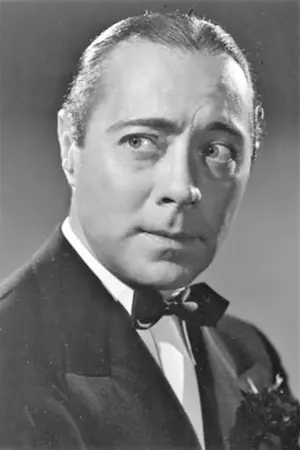 Photo Bernard Nedell #128374