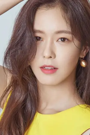 Photo Gyeong Su-jin #371923