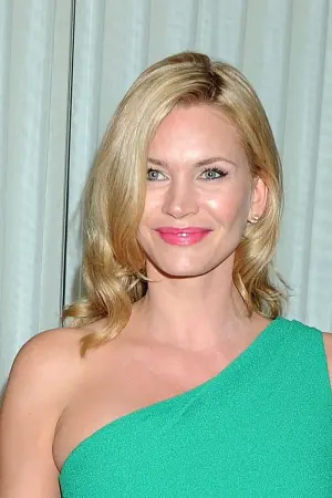 Photo Natasha Henstridge #103554