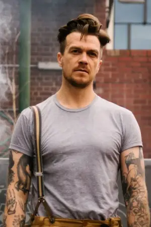 Photo Aaron Schuppan #380430