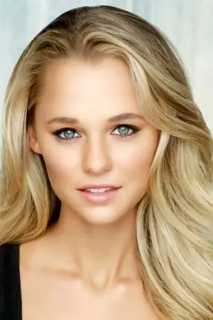 Photo Madison Iseman #13195