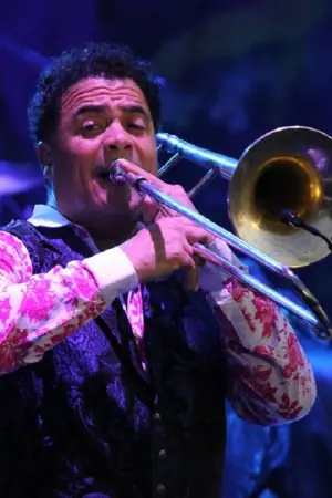 Photo Clark Gayton #334343