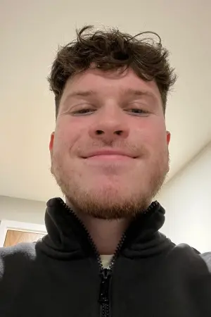 Photo Harry Main #293016