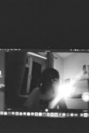 Photo James Weekes #308602