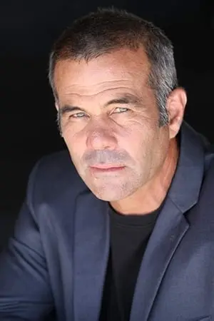 Photo Louie Franco #73381