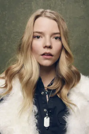 Photo Anya Taylor-Joy #4153
