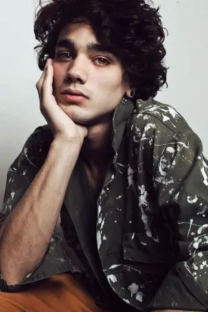 Photo Charlie Polinger #357566