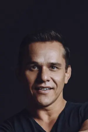 Photo Steve Cardenas #151125